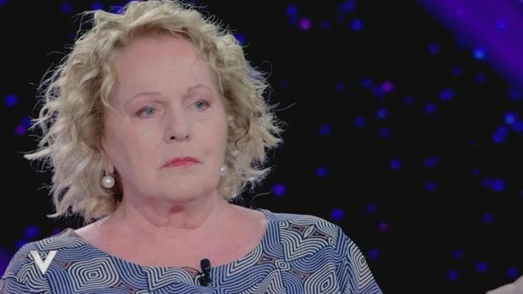 Katia Ricciarelli, a “Verissimo” la sua verità su Baudo: “Mi sento impotente contro le calunnie”