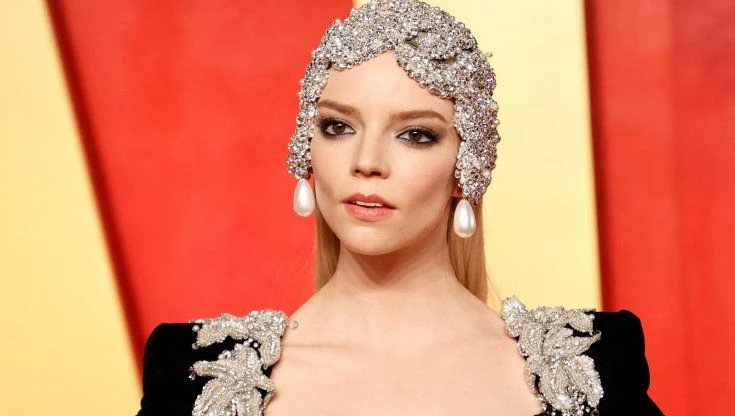 Da Margot Robbie a Emily Blunt: dettagli le curiosità e stranezze dei look
