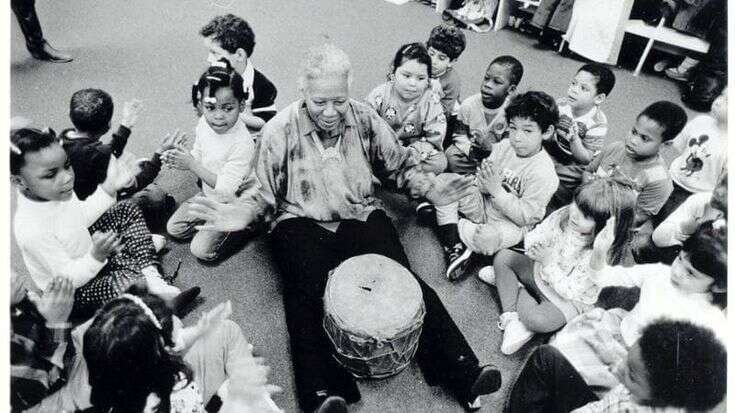 Ella Jenkins, la rivoluzione musicale parte dai bimbi: e a 100 anni non è finita