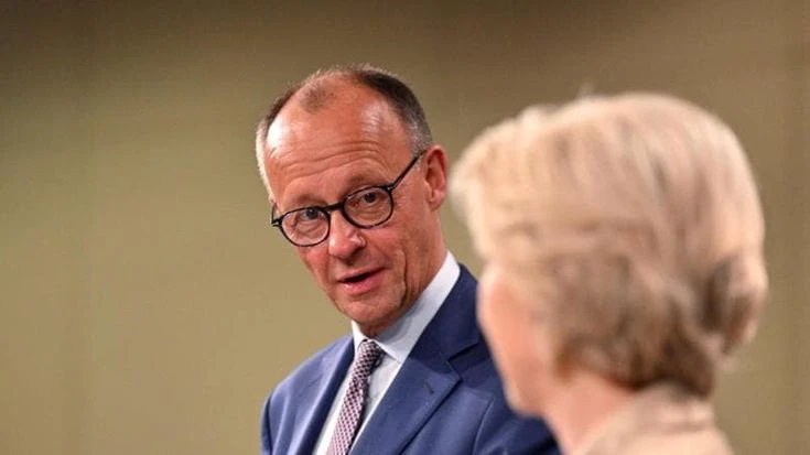 Von der Leyen: “Incontrerò Trump solo con con pacchetto per soluzione dazi”