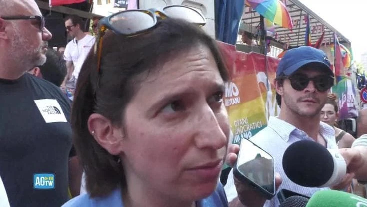 Milano Pride, Elly Schlein ricorda Mirko Moriconi: 