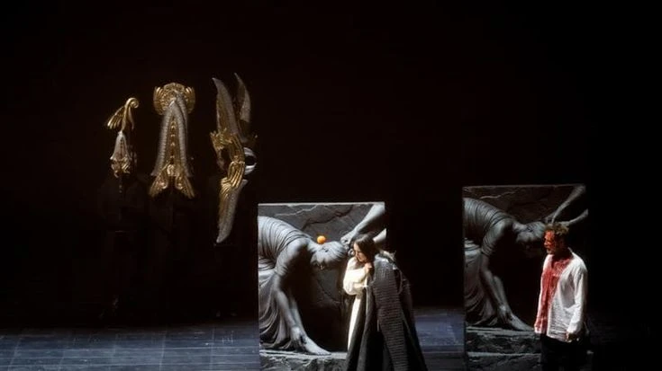 “Pelléas et Mélisande”, l’illusione di un amore sospeso nel tempo