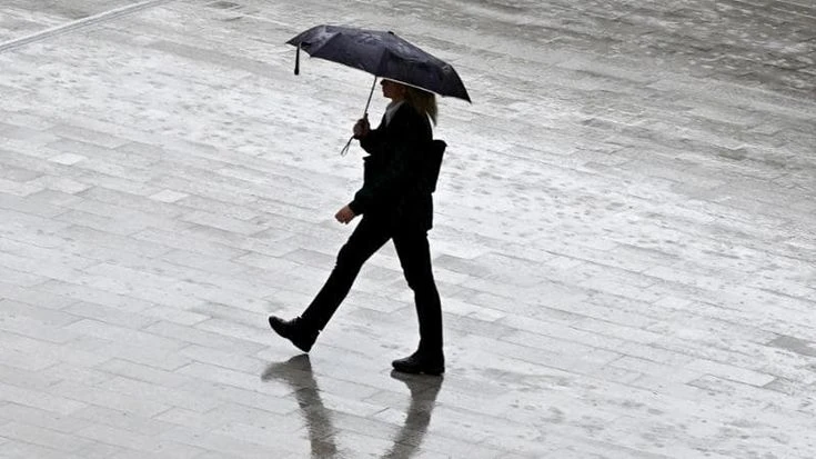 Previsioni meteo, l’estate inizia con la grandine, poi arriverà una lunga ondata di calore