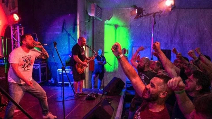 Concerto nazi-rock a Lauriano nel Torinese in una sala comunale