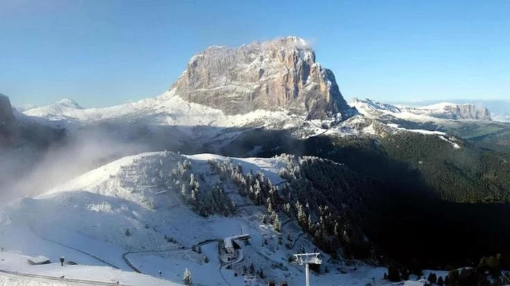 Previsioni meteo, pieno Autunno in anticipo con freddo anomalo e neve in montagna