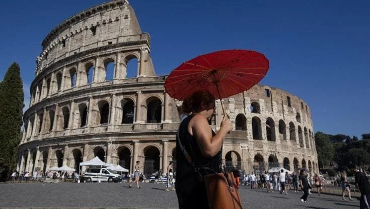 Previsioni meteo: weekend di fuoco con l’anticiclone africano, ma da domenica sera cambia tutto