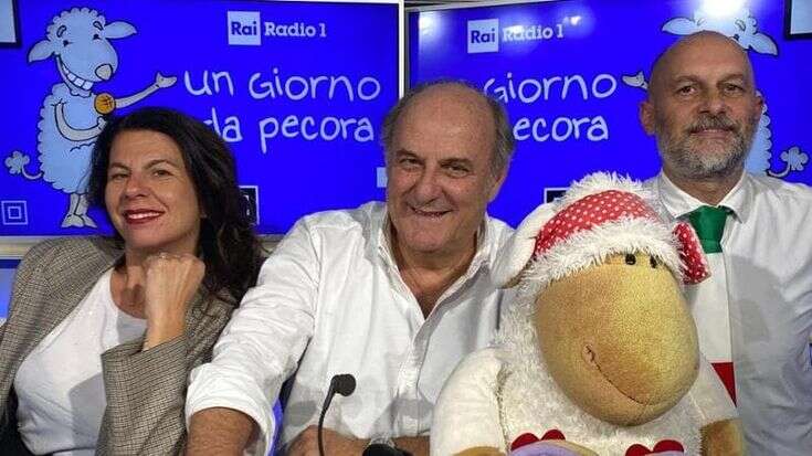 Gerry Scotti: “Io consigliere di Piersilvio? Non mi ha mai chiesto nulla ma se mi chiedesse se scendere in politica, risponderei come feci con suo padre: non farlo”