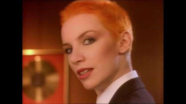 Annie Lennox, da “Sweet Dreams” a “Why”: i settant’anni della diva più sofisticata del pop