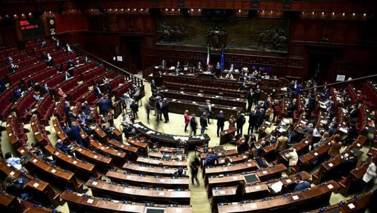 Malattie rare: 'Sì' della Camera alle norme per la cura