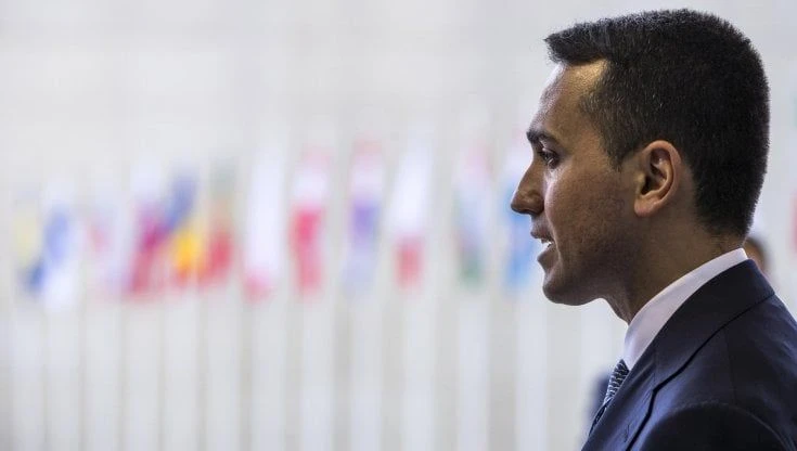 Italia-Cina, Di Maio telefona al suo omologo Wang Yi: 