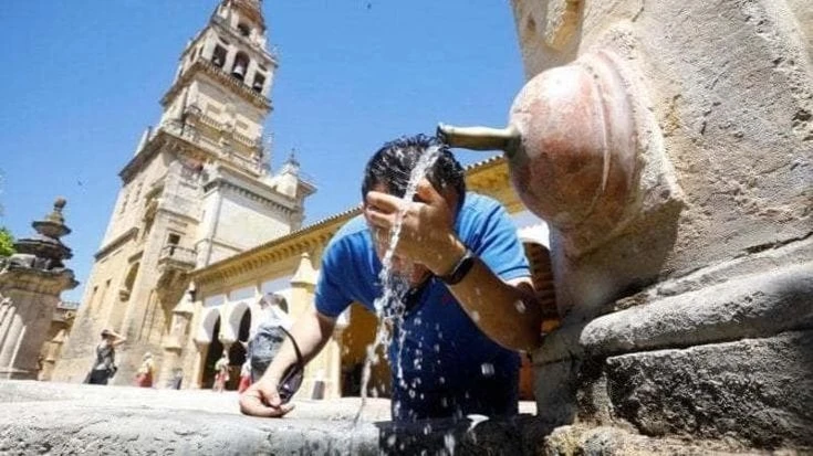 Allarme caldo da nord a sud: in Sardegna picchi oltre i 40 gradi e rischio incendi