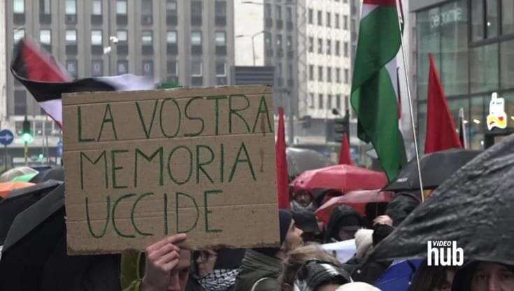 Milano, corteo pro-Palestina contro le celebrazioni del 27 gennaio: 