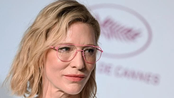 Cate Blanchett a Cannes, paladina del cinema dei rifugiati: “Senza passaporto difficile fare film”