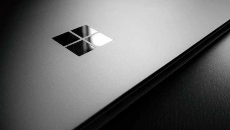 Microsoft, truffatori sfruttano un account ufficiale per rubare i dati degli utenti