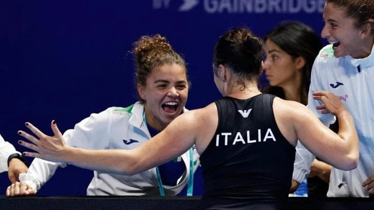 Tennis, Italia avanti sulla Cina grazie a una eccezionale Cocciaretto nelle finals della BJK Cup