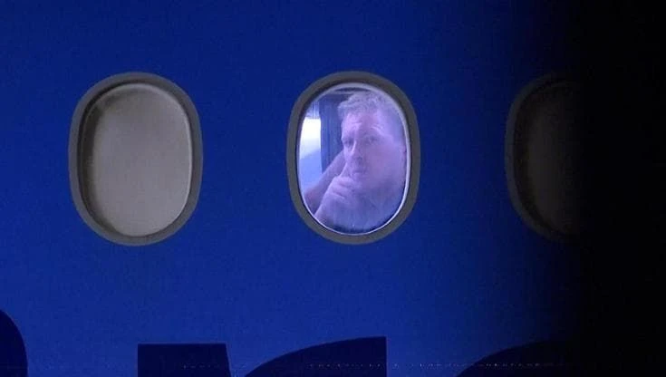Mondiali: aereo in ritardo e volti cupi, il rientro triste della Germania