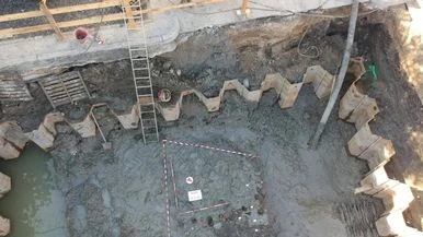Scoperte a Grado palizzate di epoca romana: così ci si difendeva dall'innalzamento del mare