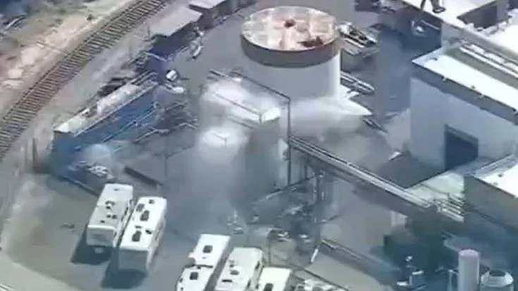 California, nube tossica da un serbatoio: 40mila evacuati
