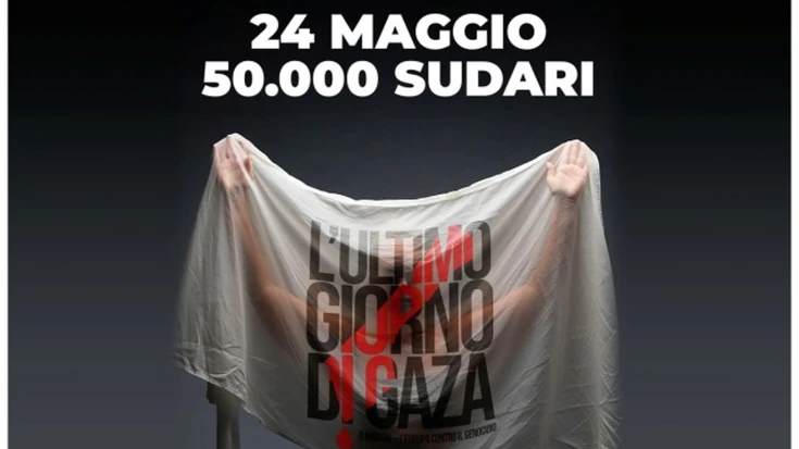 Un “sudario per Gaza” sul Comune. Sala: “Quello che sta facendo Netanyahu è intollerabile”