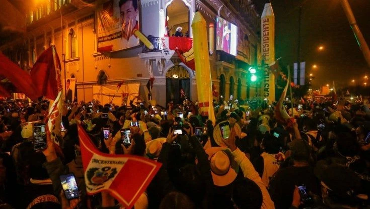 Perù, il leader della sinistra Castillo batte la 