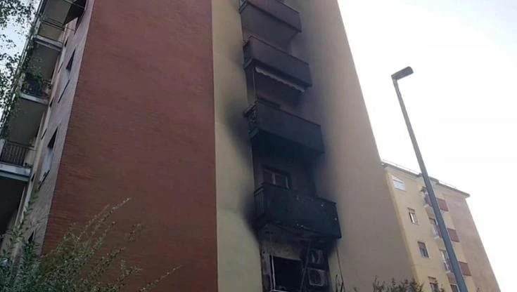 Rogo di Cornaredo, si indaga per incendio volontario. I testimoni: 