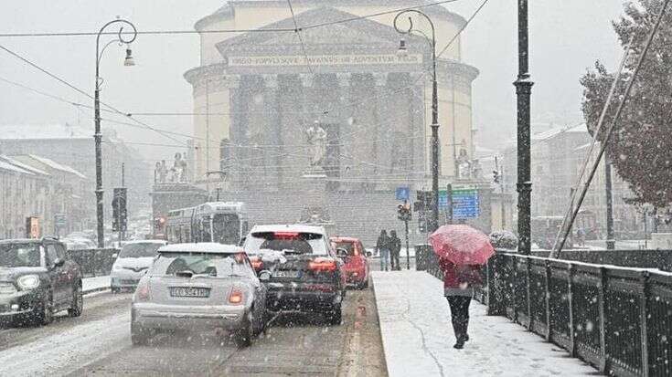 Previsioni meteo, ultime ore di sole, poi arrivano nubifragi e tanta neve