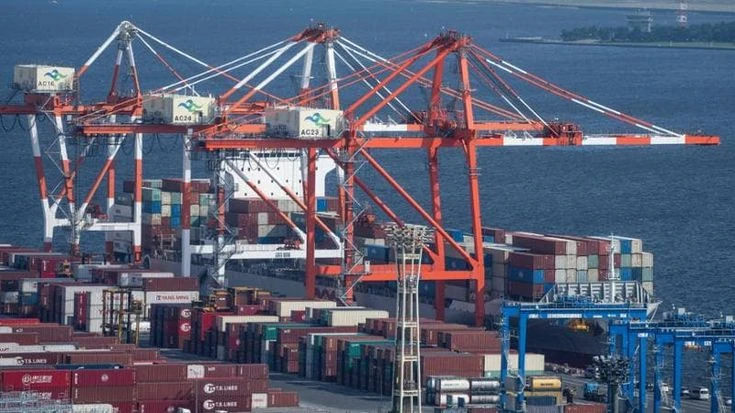 Le Borse di oggi, 7 luglio. Dazi, partono le lettere. Trump minaccia i Brics con nuove tariffe