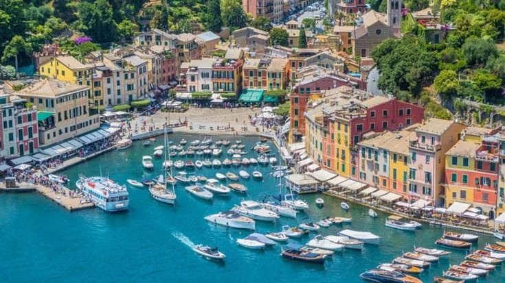 Dalle Dolomiti a Portofino, le mete per viaggi in Italia più raccomandate su TikTok