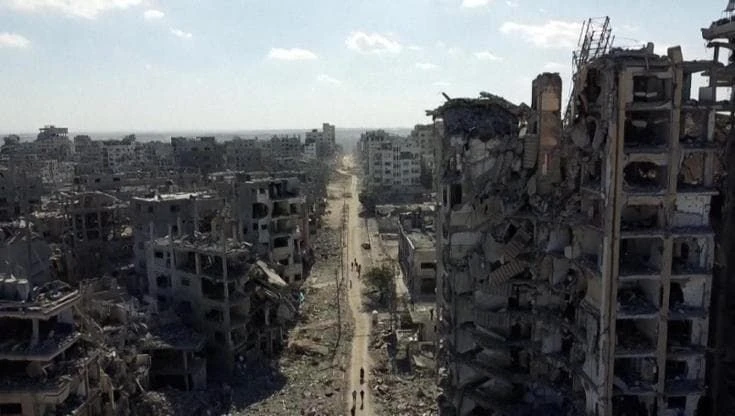 Gaza City, la devastazione vista dal drone. L'Onu: 