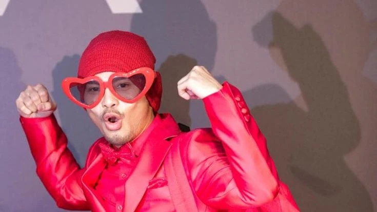 Il rapper Namewee arrestato per la morte dell’influencer Iris Hsieh
