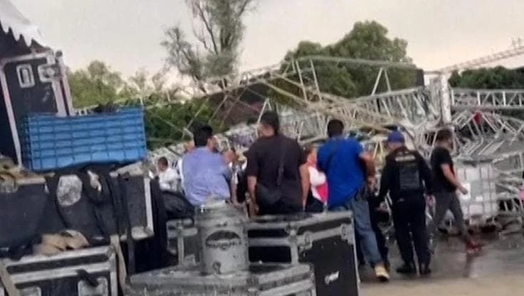Messico, il vento abbatte il palco del concerto per la Festa della mamma: 7 feriti