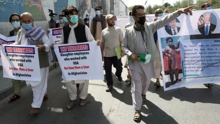 Afghanistan, atterrato a Washington il primo volo con gli interpreti ex collaboratori degli Usa
