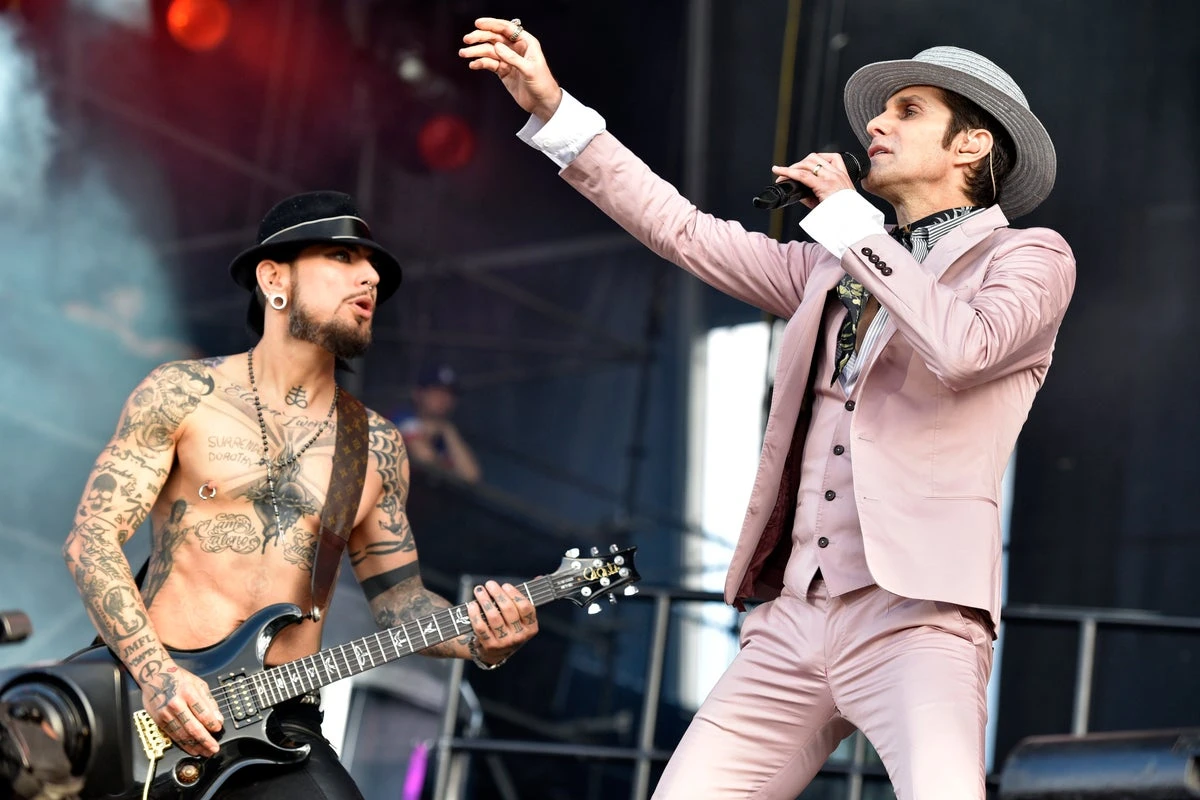 Jane’s Addiction suing Perry Farrell for $10m after brawl halted tour