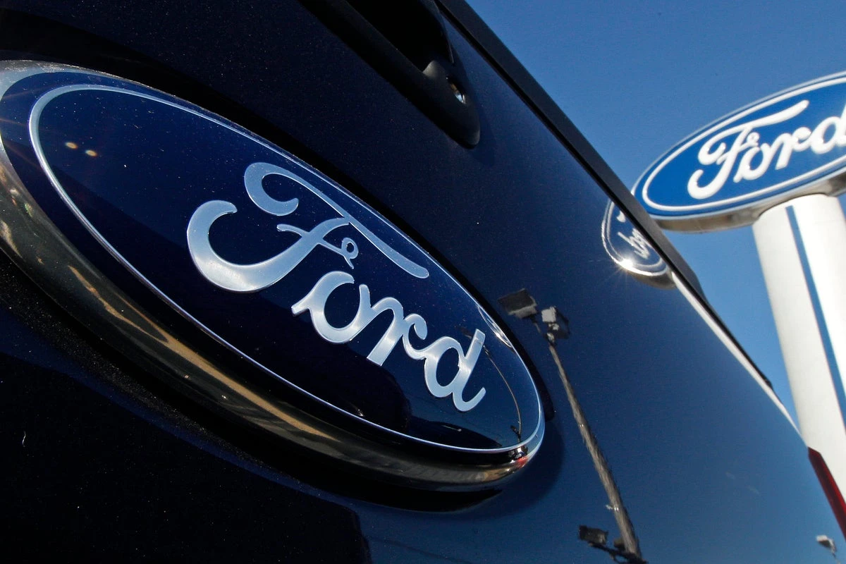 Car giant recalls 1.5 million vehicles over faulty rear view camera