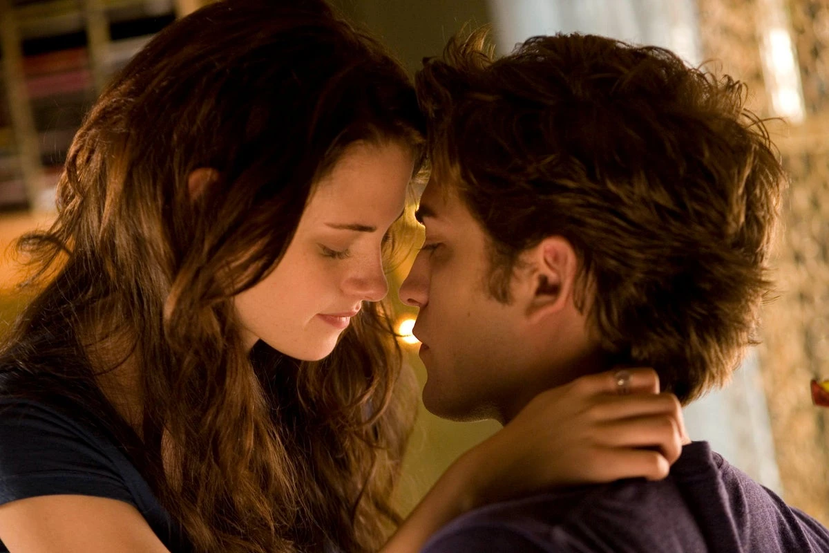 Twilight’s Netflix return dubbed ‘recession indicator’ by fans