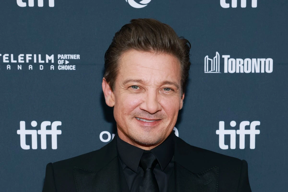 Jeremy Renner describes filming first movie since near-fatal accident