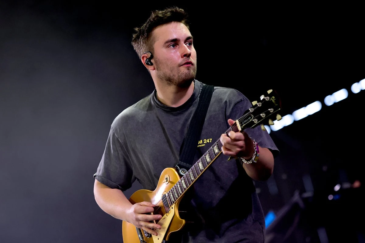 Sam Fender pulls out of European gigs after vocal cord haemorrhage