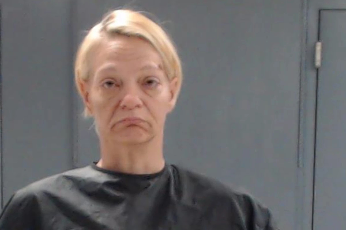 Texas woman accused of smothering a cat to death