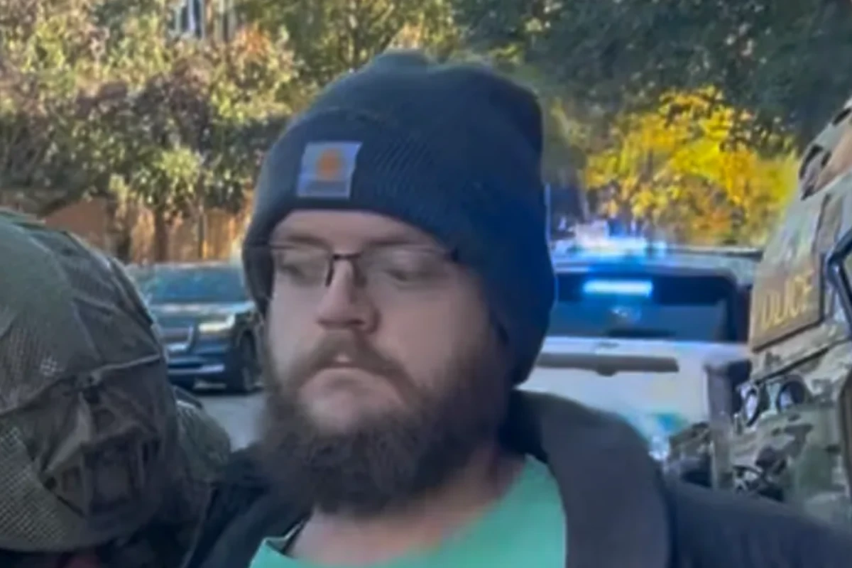 Crowdfunding underway for comedy club manager who was arrested by ICE