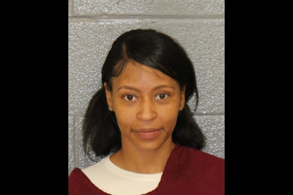 Mom ‘attacks principal and superintendent’ over daughter’s fighting