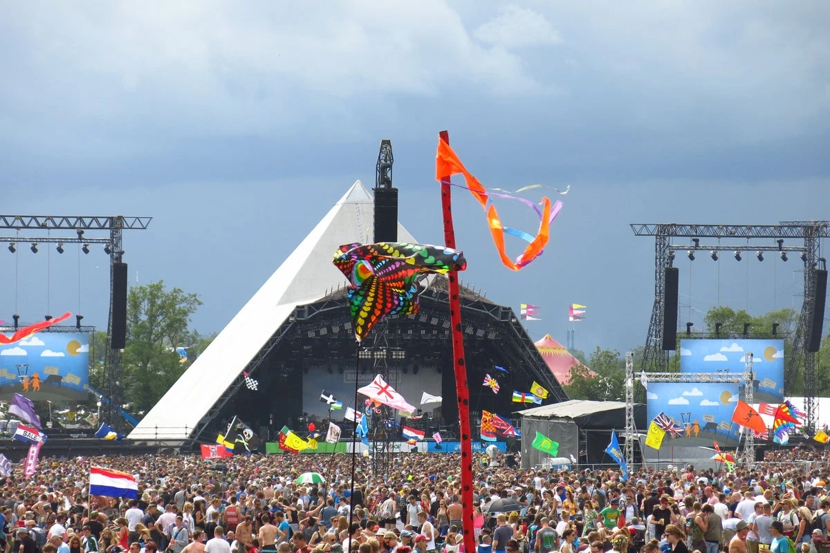 Glastonbury 2025 set times and clashfinder for each stage