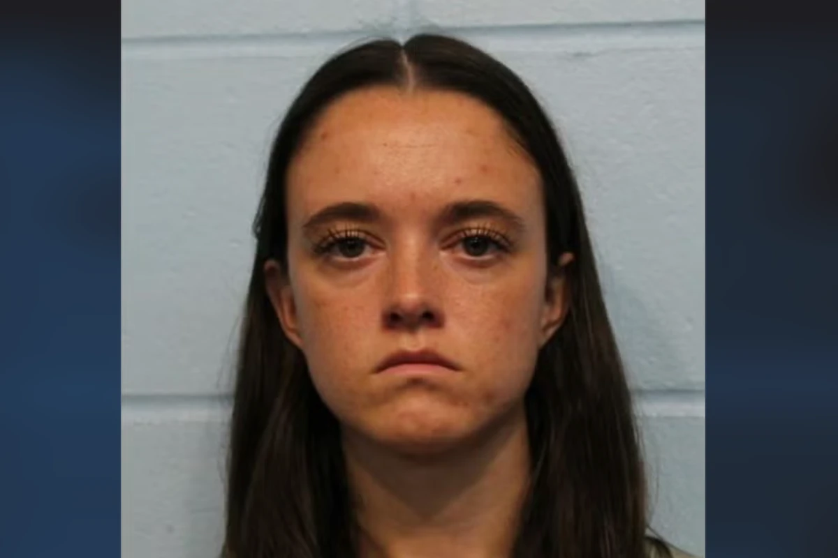 Teacher allegedly had relationship with teen she babysat