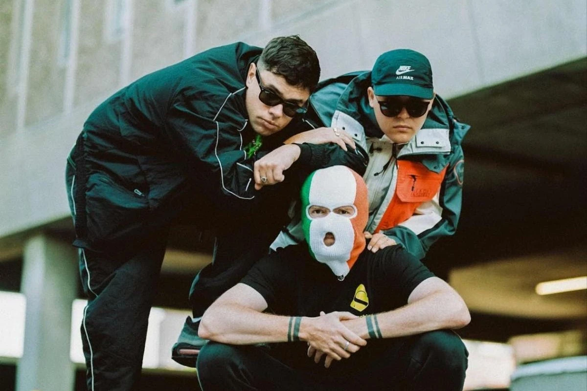 Kneecap cancel tour dates and call out British government ‘witch-hunt’