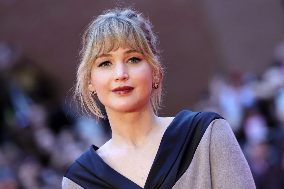 Jennifer Lawrence questions speaking out on Donald Trump