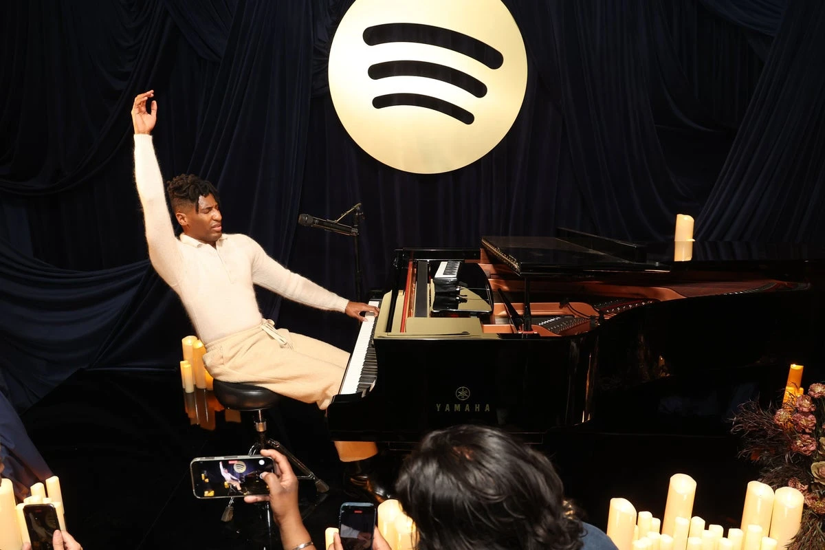 Spotify just made a dramatic change to how playlists work