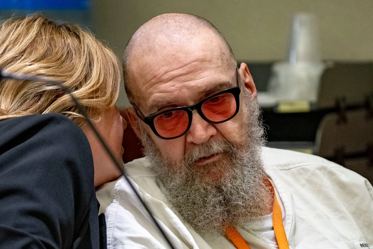Judge schedules execution by firing squad for man with dementia