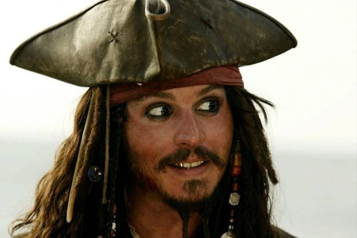Orlando Bloom supports Johnny Depp’s Pirates of the Caribbean return