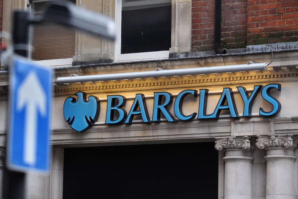 Barclays goes down on pay day