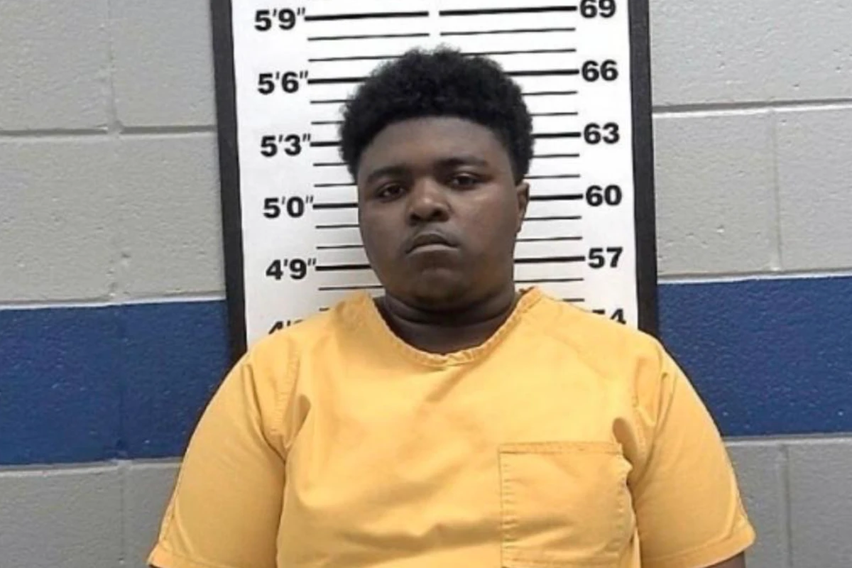 Teen accused of beating grandma to death inside the Mississippi church