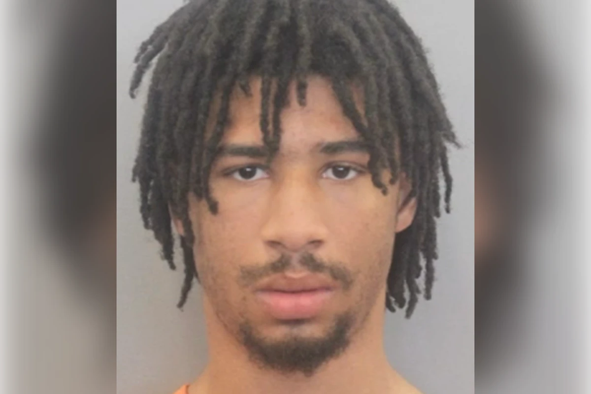 Teen accused of robbing elderly woman was on parole for capital murder
